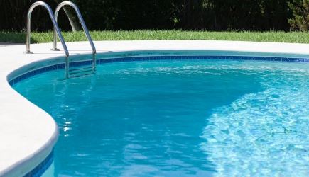 Calcium Hypochlorite 70%: A Reliable Solution for Swimming Pool Water Treatment